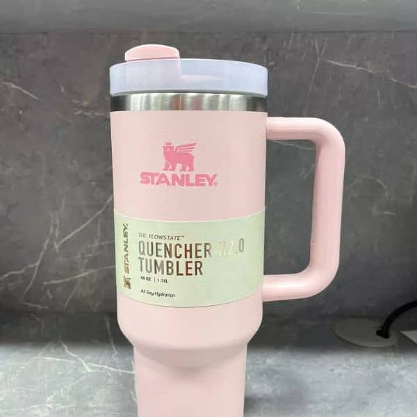 Stanley Tumbler 40-OZ/ 1.18 L 10