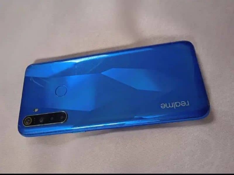 Realme 5 4/64 Duel sim approve with box 2