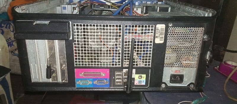 Intel Core 2 Quad q9650 with 8GbRam DDR 2 Storage 160gb GPU 1GB 1