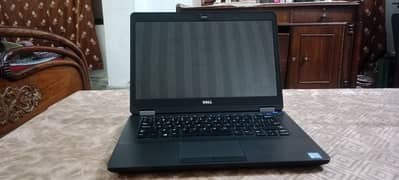 Dell latitude E5470 i5 6th generation 8/256GB