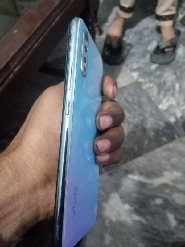 vivo S1 4/128 with box 2