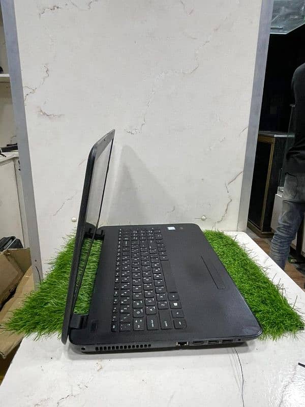 HP LAPTOP 15 3