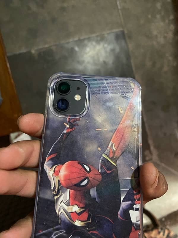 iPhone 11 Black Colour Nonpta jv 64gb only for Sale 2