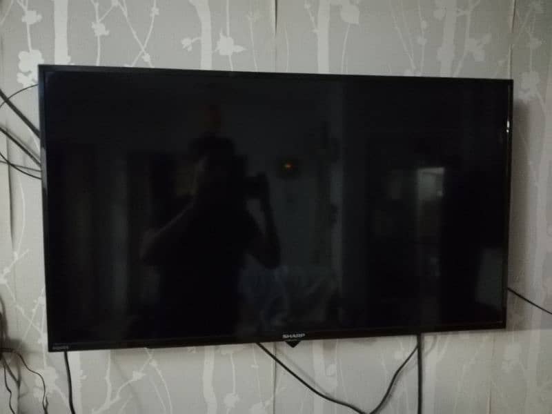 Sharp original led tv 43 inch best picture quality 3