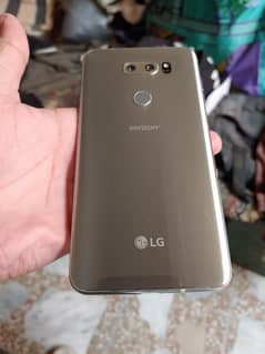 LG V30 thinq