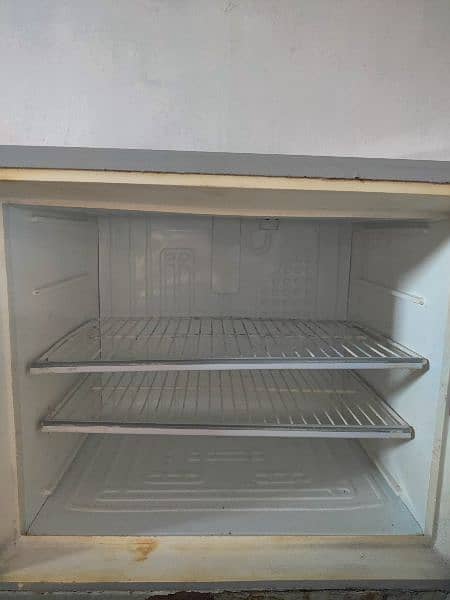 Dawlance refrigerator 14cb 1