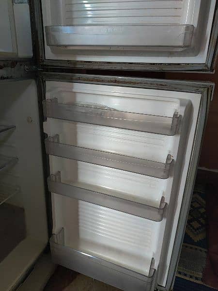 Dawlance refrigerator 14cb 4