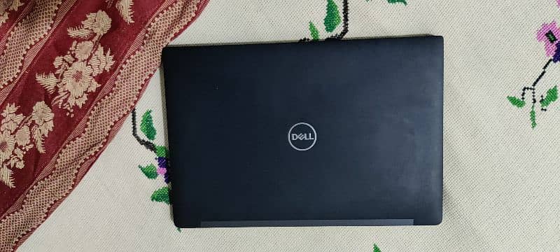 Dell latitude 7390 i7 8th generation 7