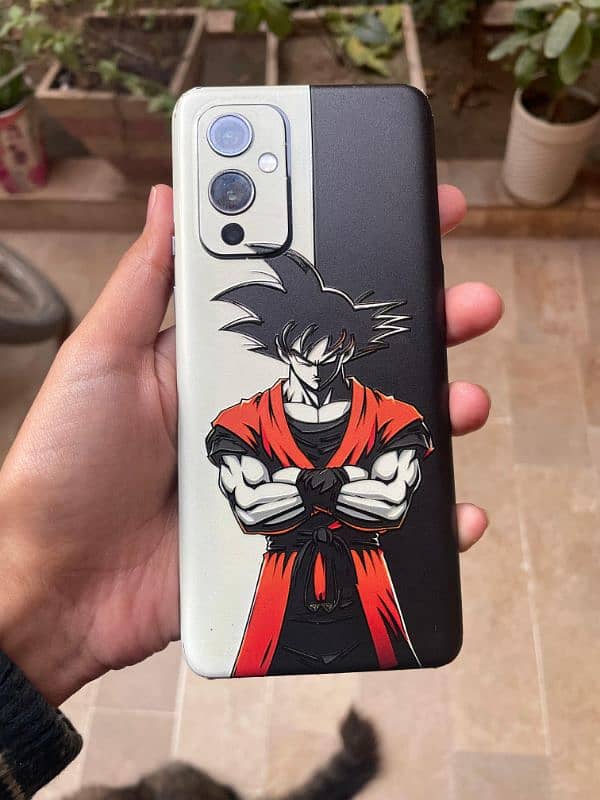 One Plus 9 extreme quality processor buy in half of original price 5