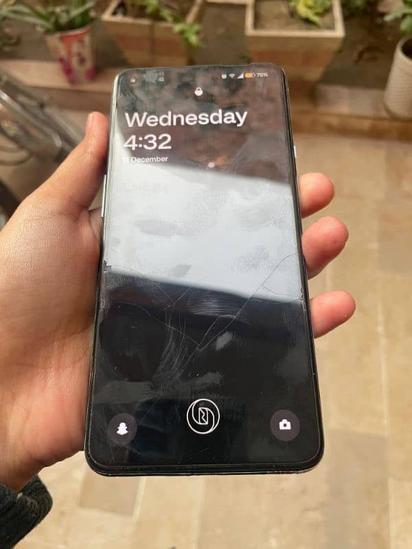 One Plus 9 extreme quality processor buy in half of original price 9