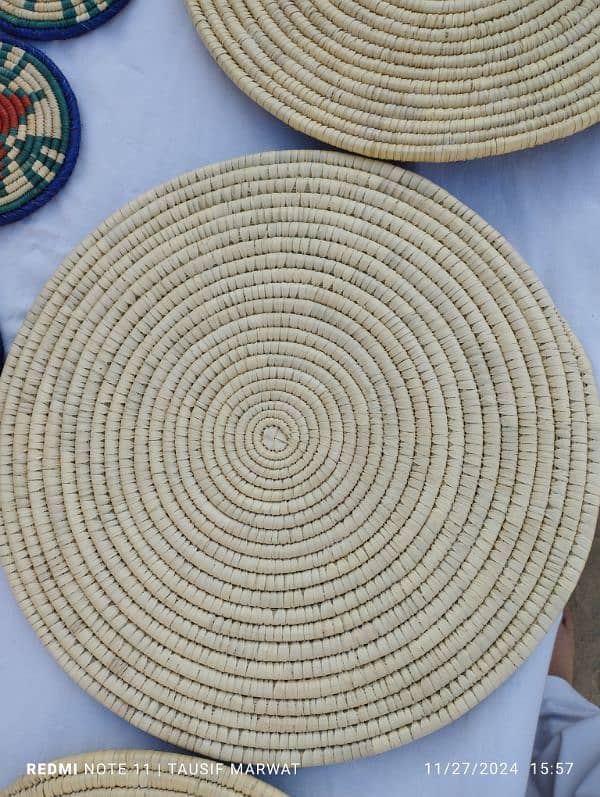 wall Hanging Baskets/Dining Table items 10