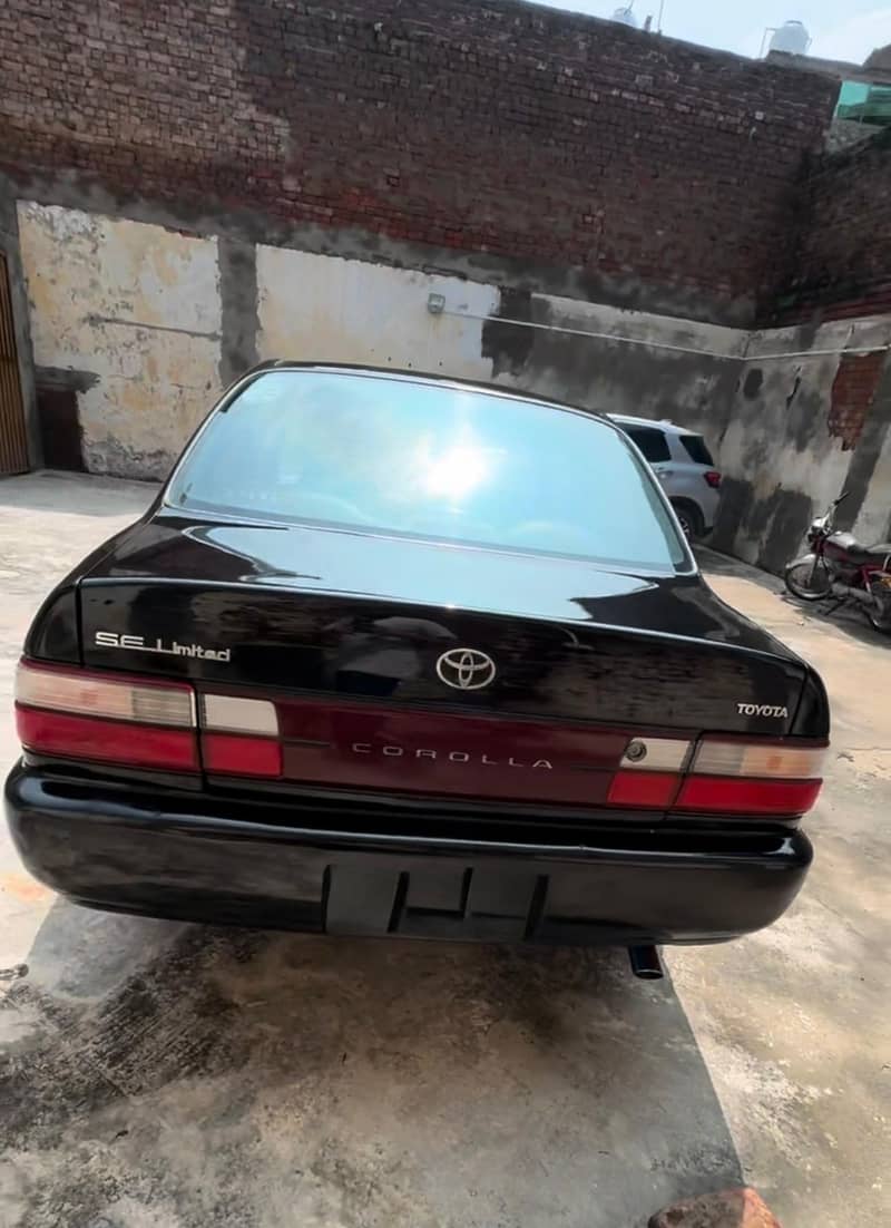 Toyota Corolla SE Limited 2