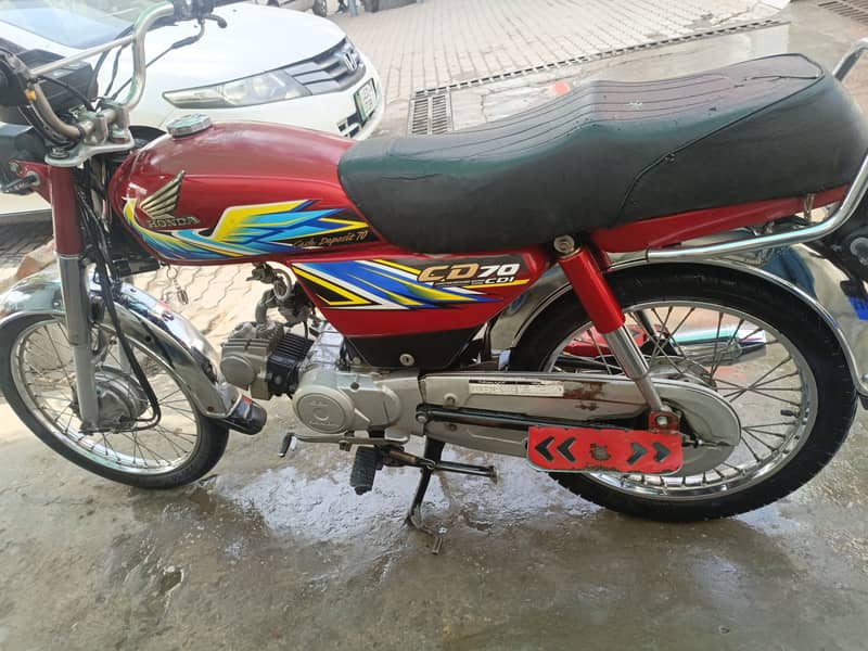 Honda CD 70 2021 9