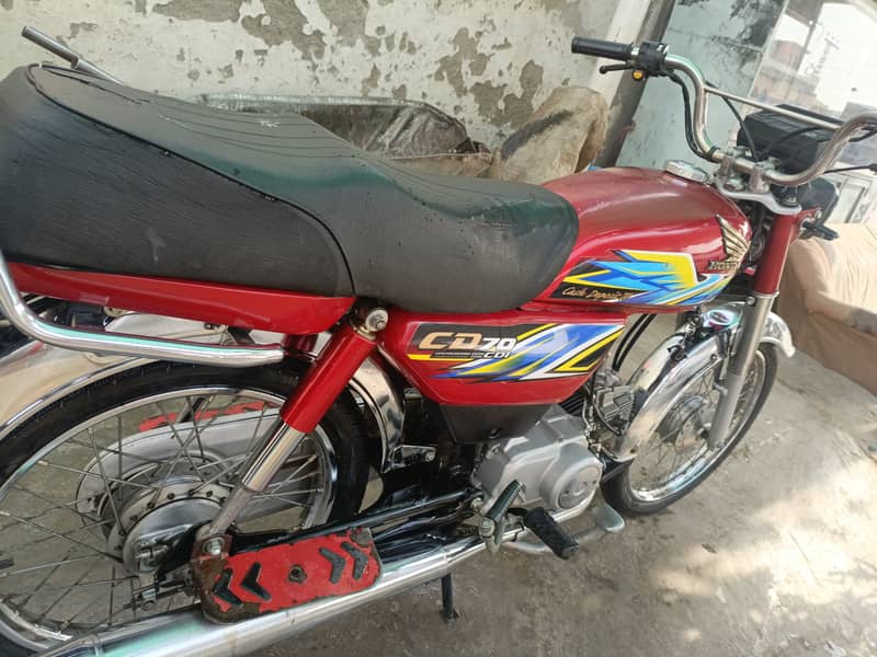 Honda CD 70 2021 10