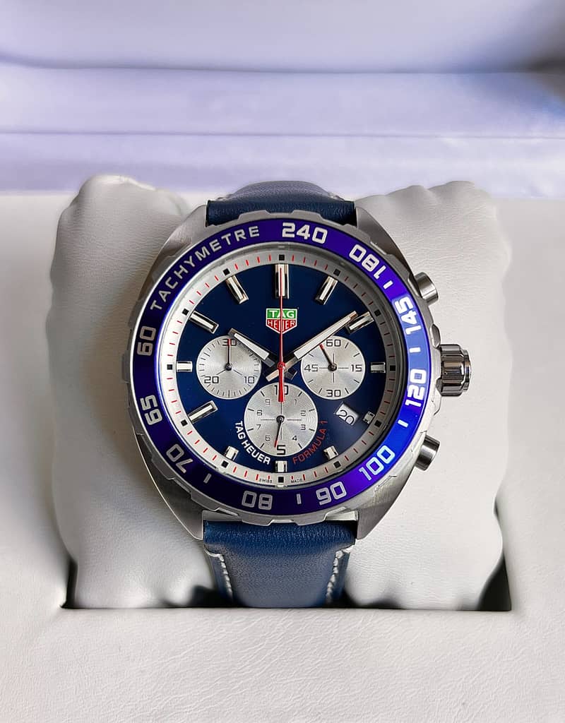 TAG HEUER FORMULA 1 1