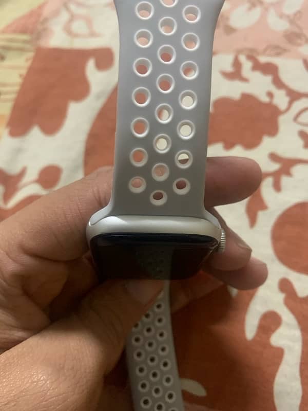 Apple Watch SE 2nd Generation 44mm 4