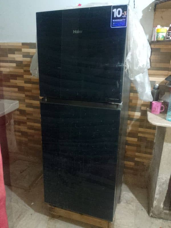 Haier Fridge Slightly use Medium size glass door 0