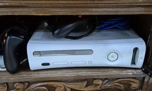 Xbox 360 Console + Kinnect Device + 3 Wired Controllers