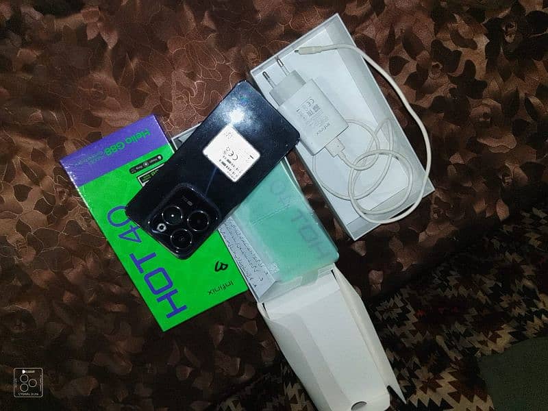 good condition one hand use 2 month use box charger comlet wrnty 2