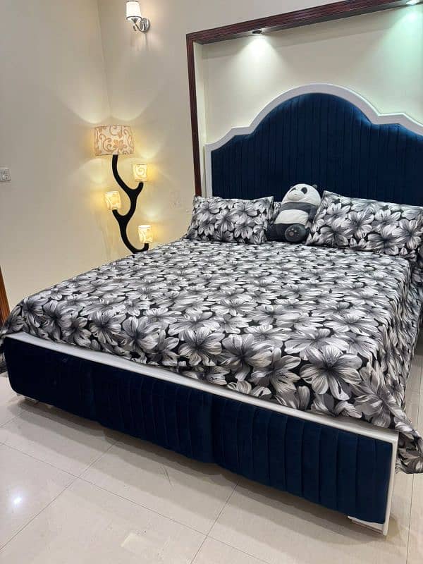 blue colour bed set 1