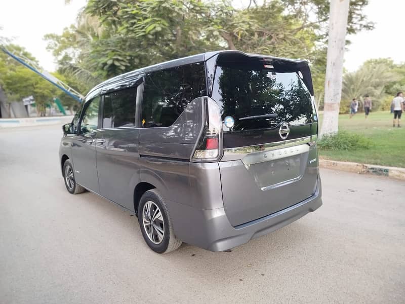 Nissan Serena E Power 2019 B/T Voxy Sainta Brv Noah esquire 3