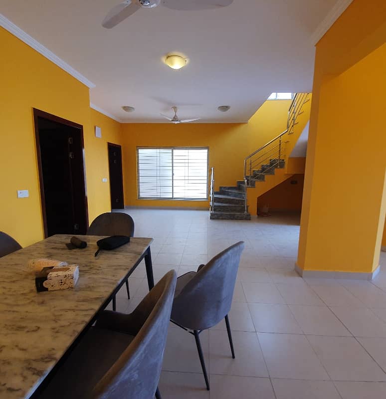 Brand New Fully Renovated Villa 3 Bed DD with Servant Quarter and Study Room 9