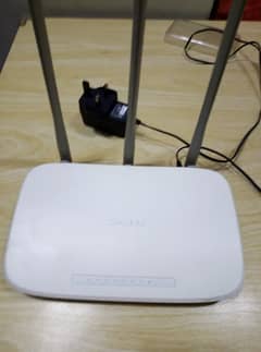 TP Link Wi-Fi Router TL-WR845N Triple Antenna 300Mbps Wireless N Route