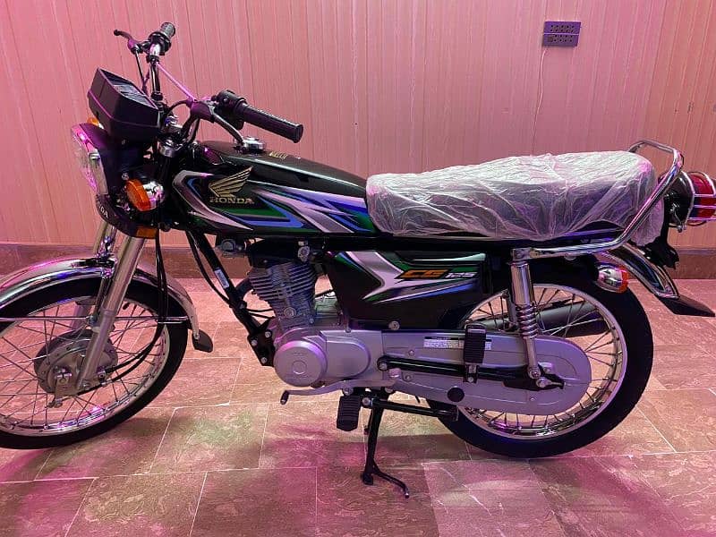 Honda 125 2023 Registered 3