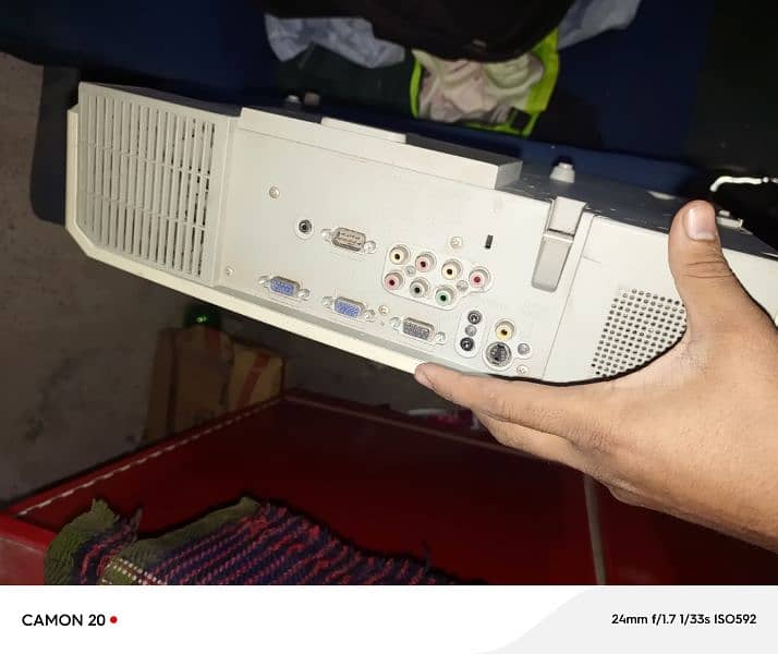 projector hitachi for sale 3