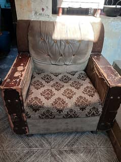 used sofa set for sale only Rs. 6000