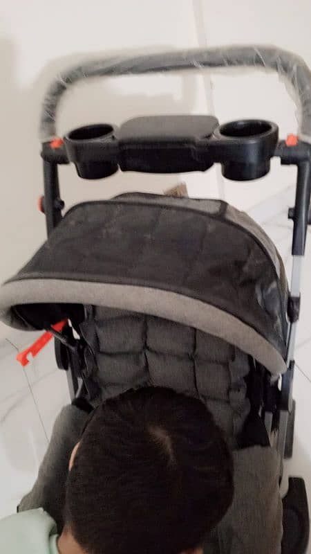 baby stroller like new 9