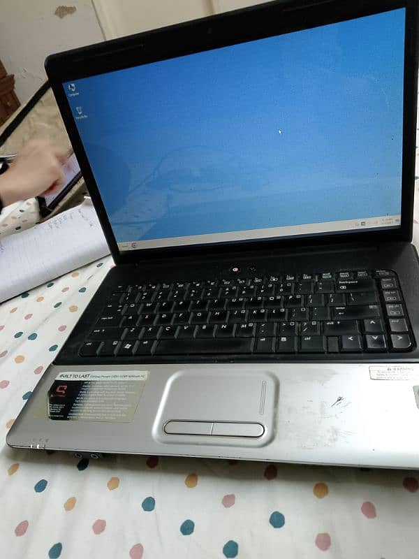 Compaq laptop for sale 0