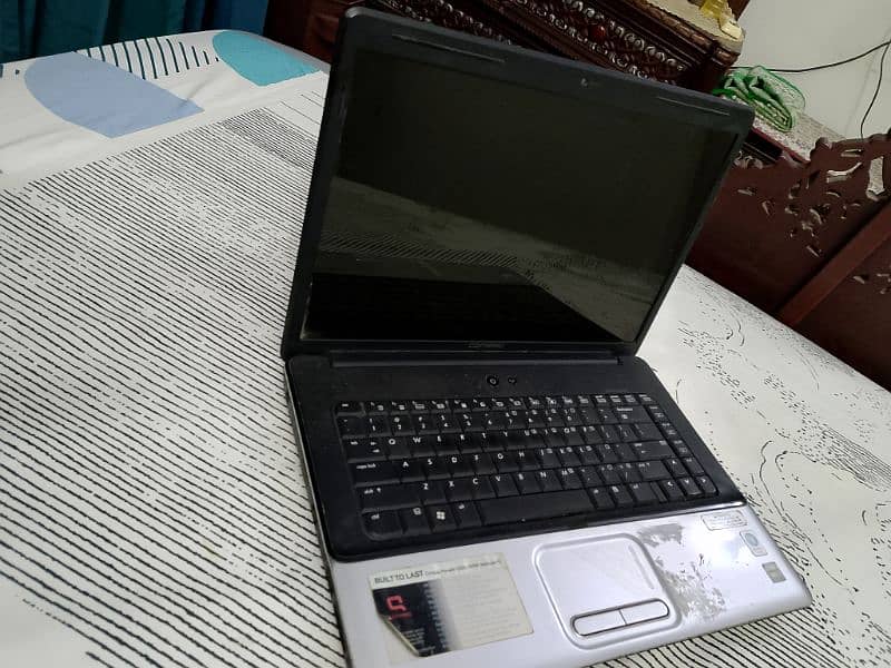 Compaq laptop for sale 8