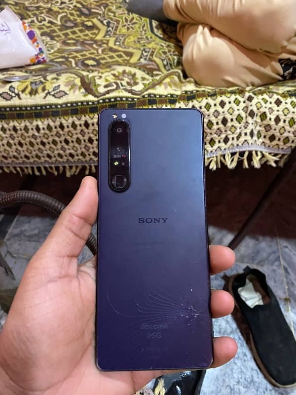 sony xperia Mark 3 2