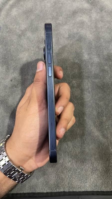 IPhone 15 Pro Max 512 GB Factory Unlocked 5