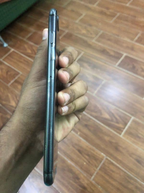 iPhone 8 plus 256gb non pta factory unlocked 2