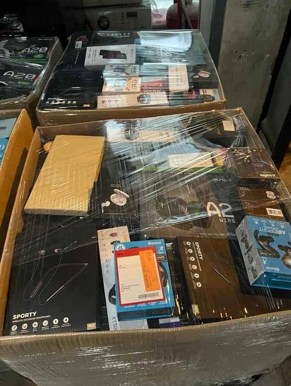 electronics lot 19