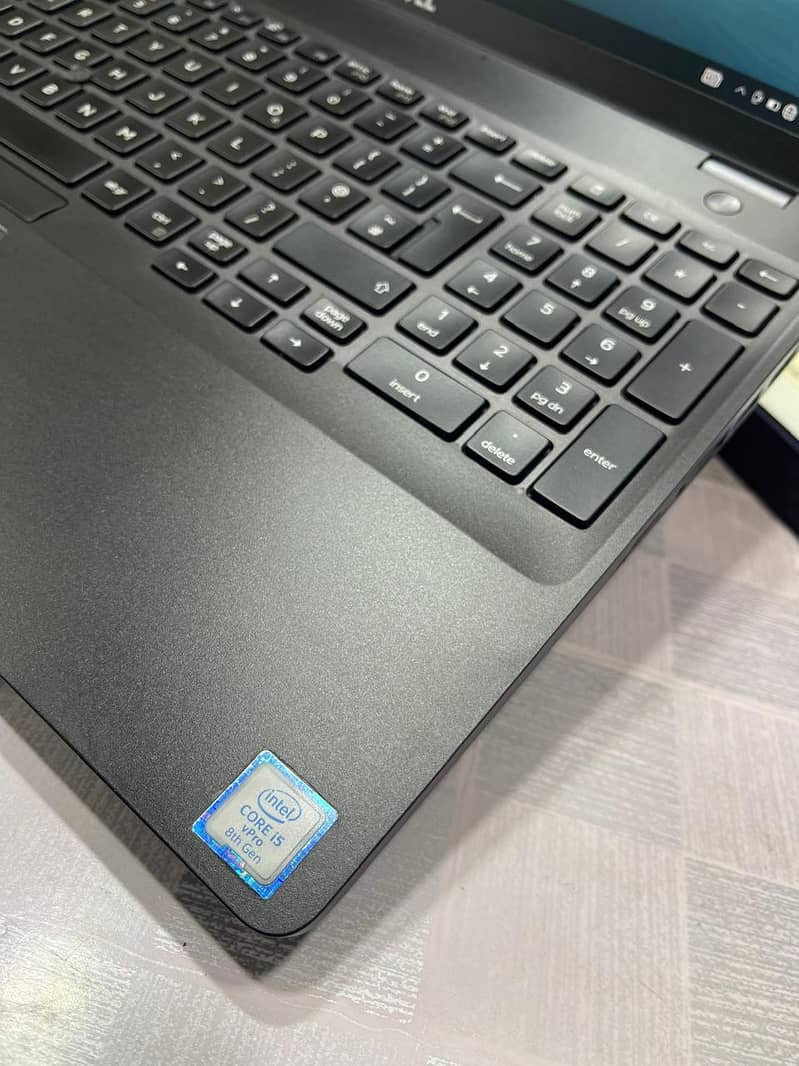 Dell Latitude 5500 i5 8th Gen 5