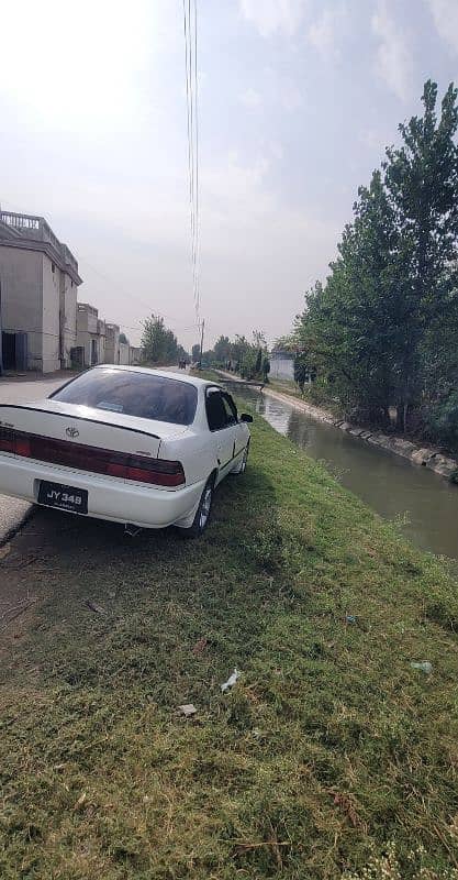 Toyota Corolla GLI 1997 3