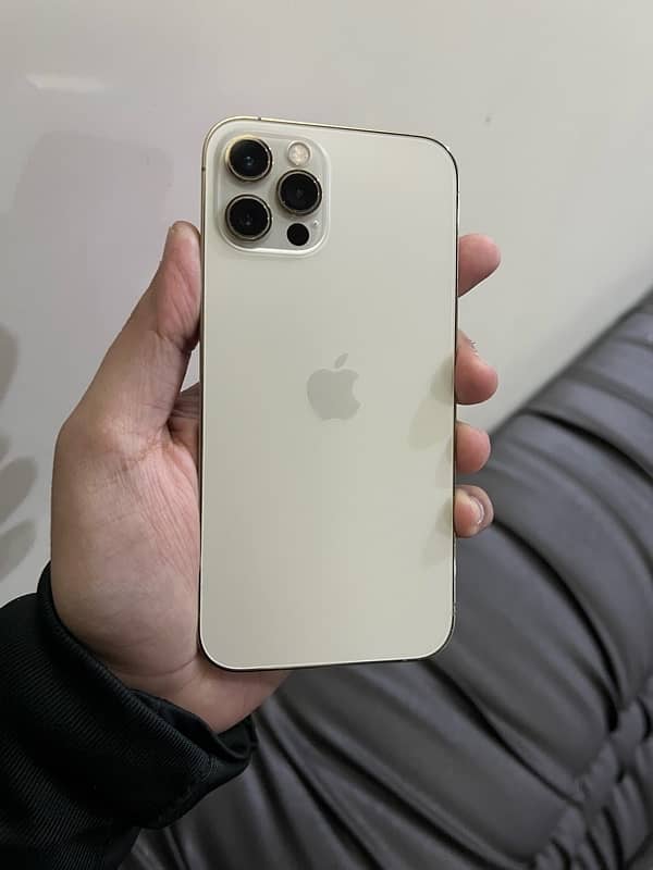 Iphone 12 pro 128gb Non pta Gold 0