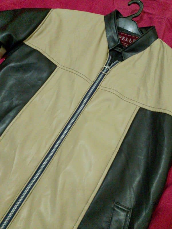 jacket ledar he new condition  he L size he 4