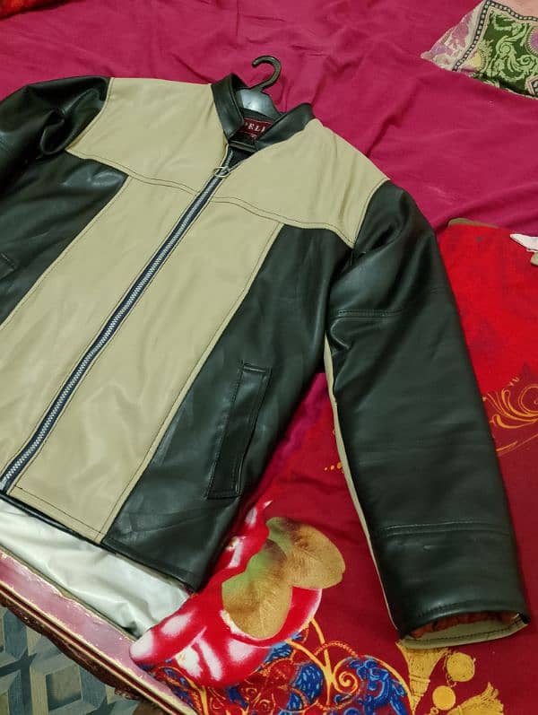 jacket ledar he new condition  he L size he 9