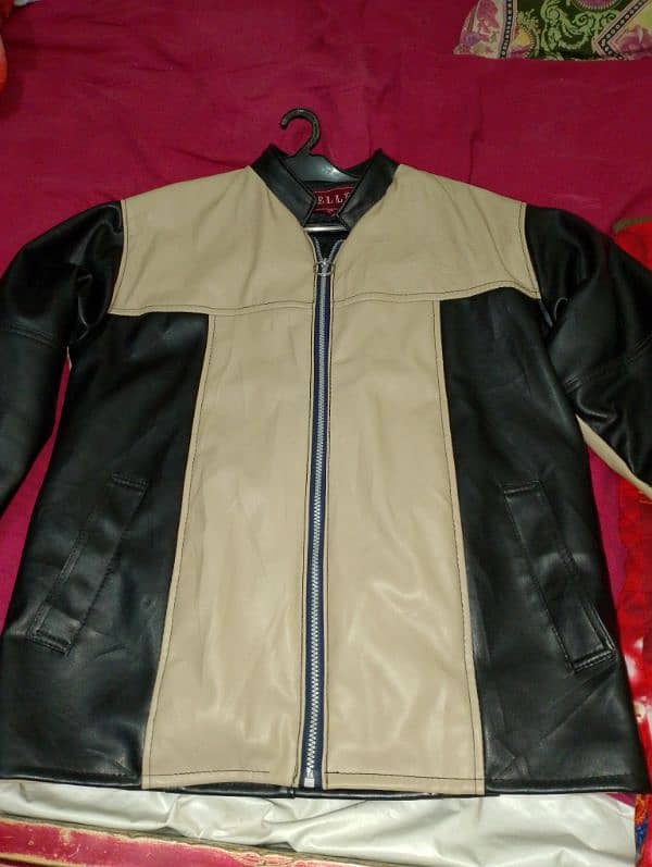 jacket ledar he new condition  he L size he 12