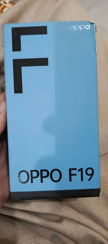 Oppo F19 3