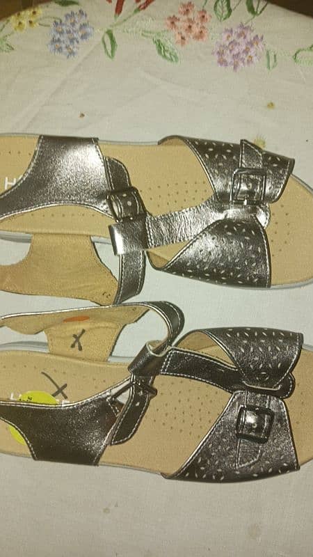 Women sandals from hotter england 2