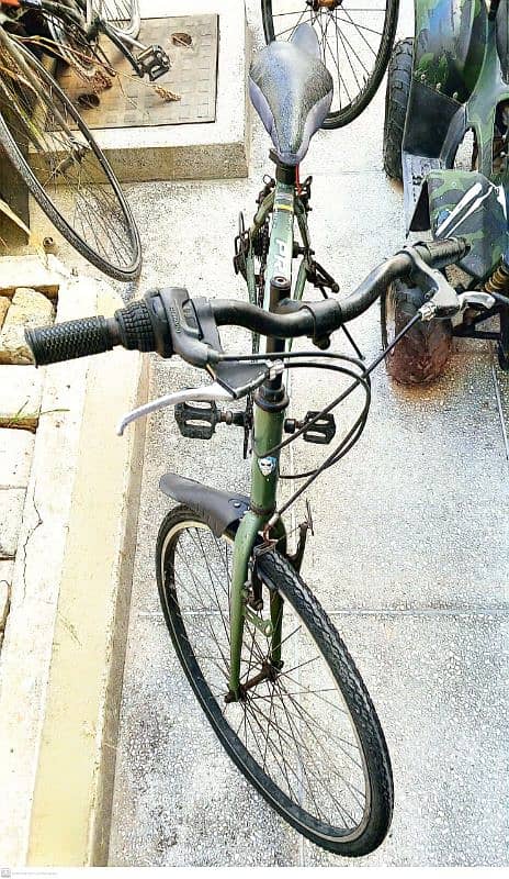 Bicycle in Aluminium frame working in good condition 0