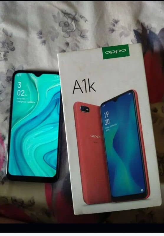 oppo A1k mobile  for sale 2gb rom 32gb ram 3