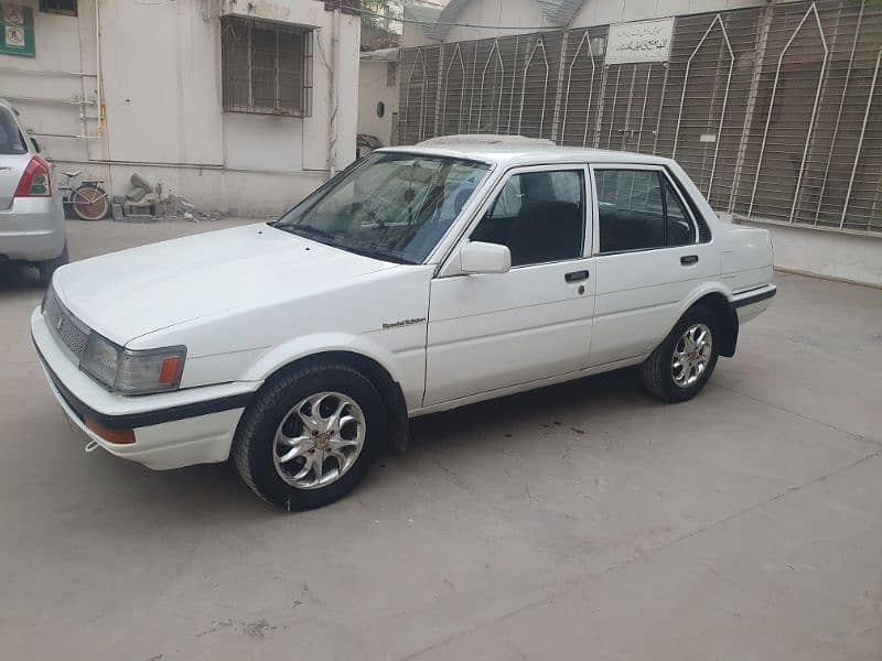 Toyota corolla 1986 16