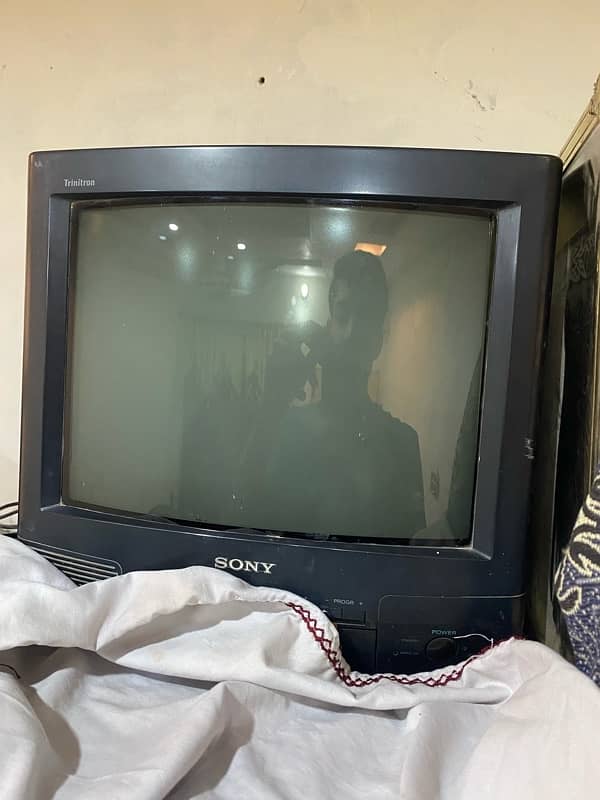 Sony TV  14 inch for urgent sale 1