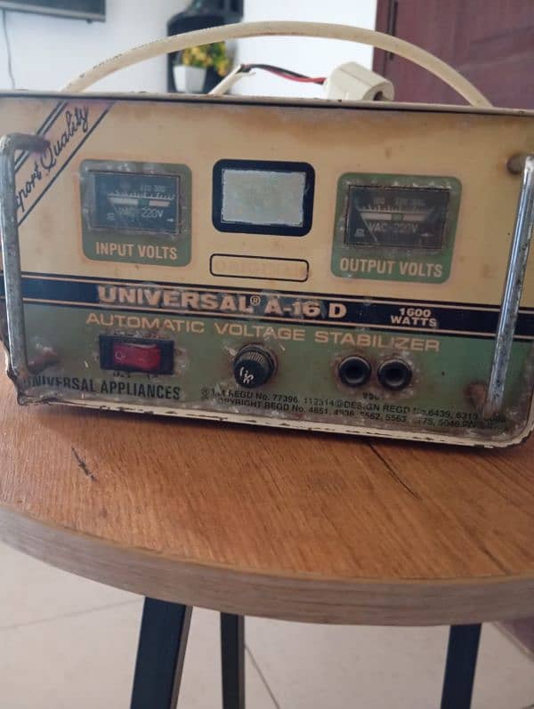 "Universal 1000 Watts Stabilizer - Best Condition - Affordable Price" 3